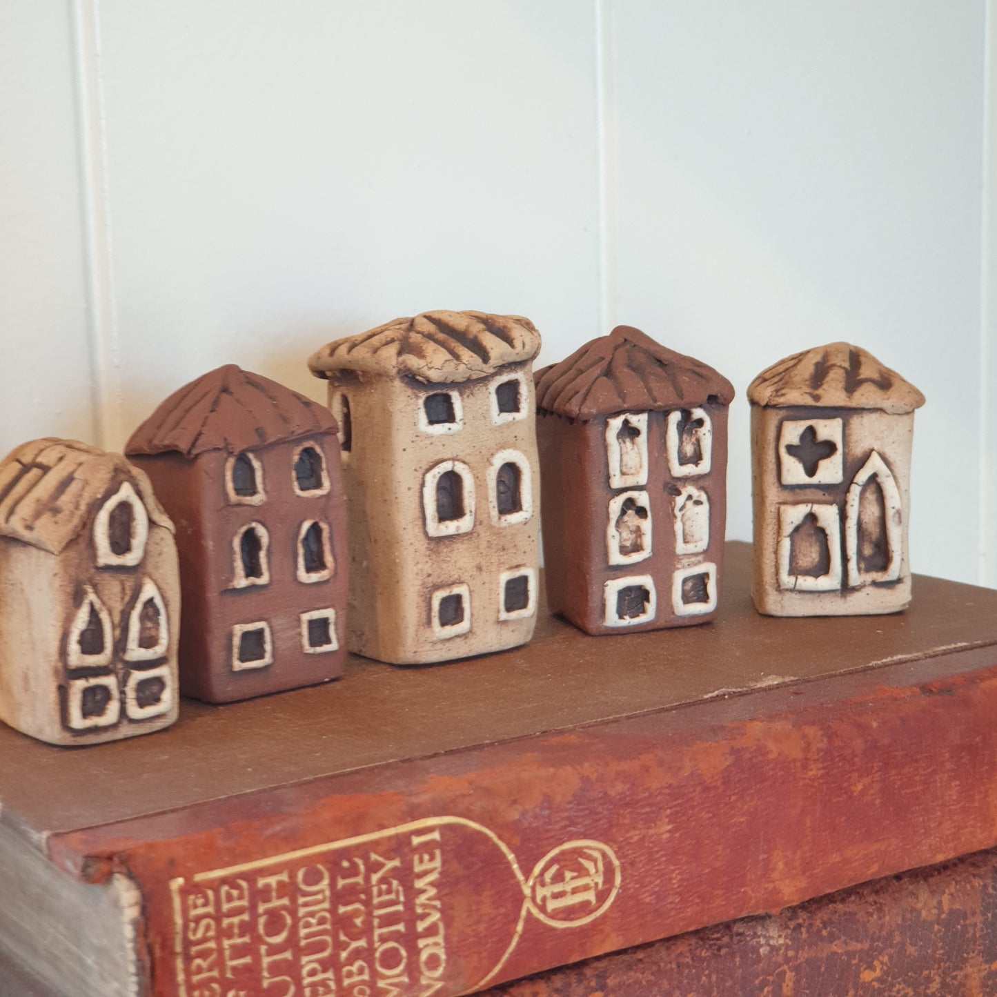 Tiny Ceramic Venetian Villas