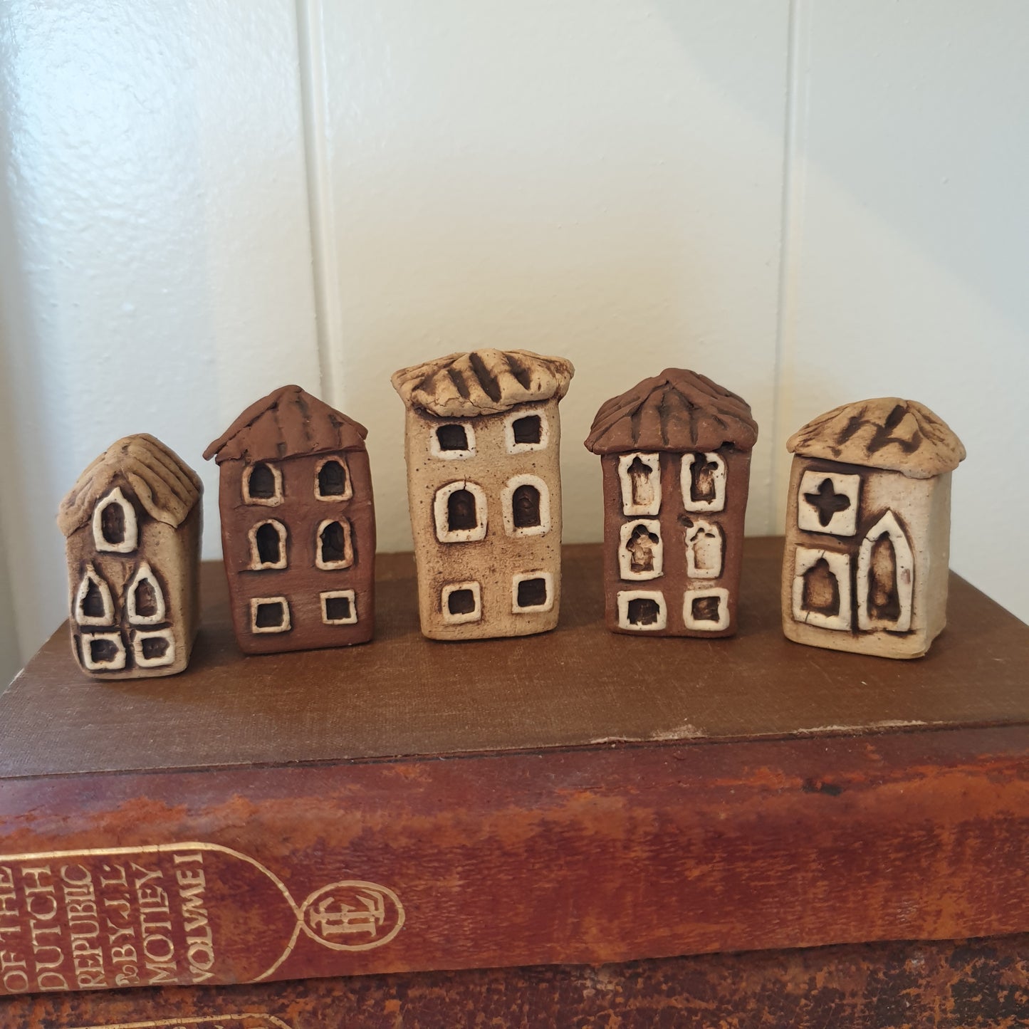 Tiny Ceramic Venetian Villas