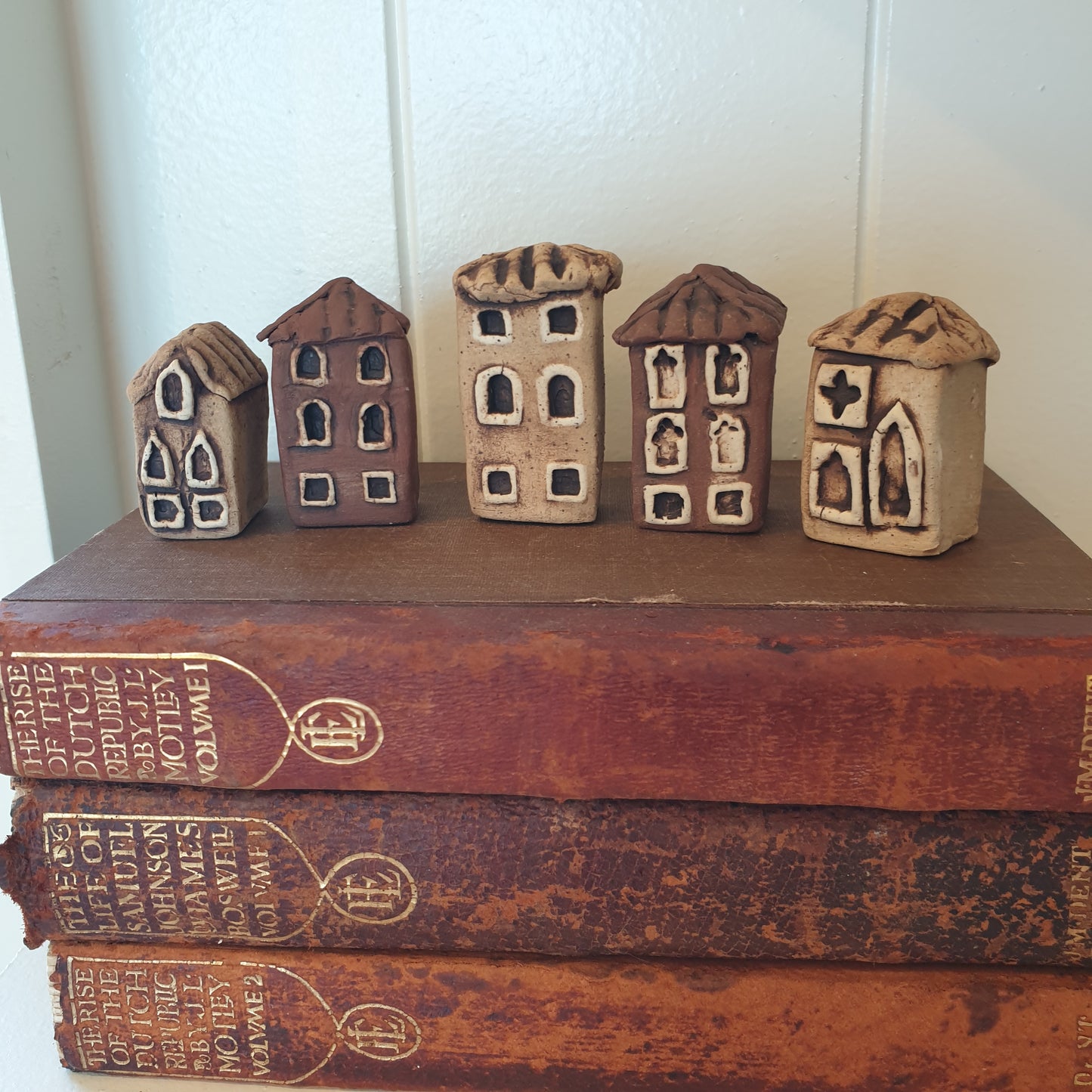 Tiny Ceramic Venetian Villas