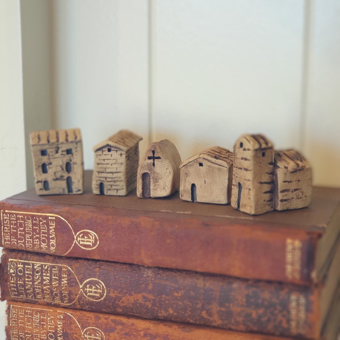 Tiny Ceramic Tuscan Villas