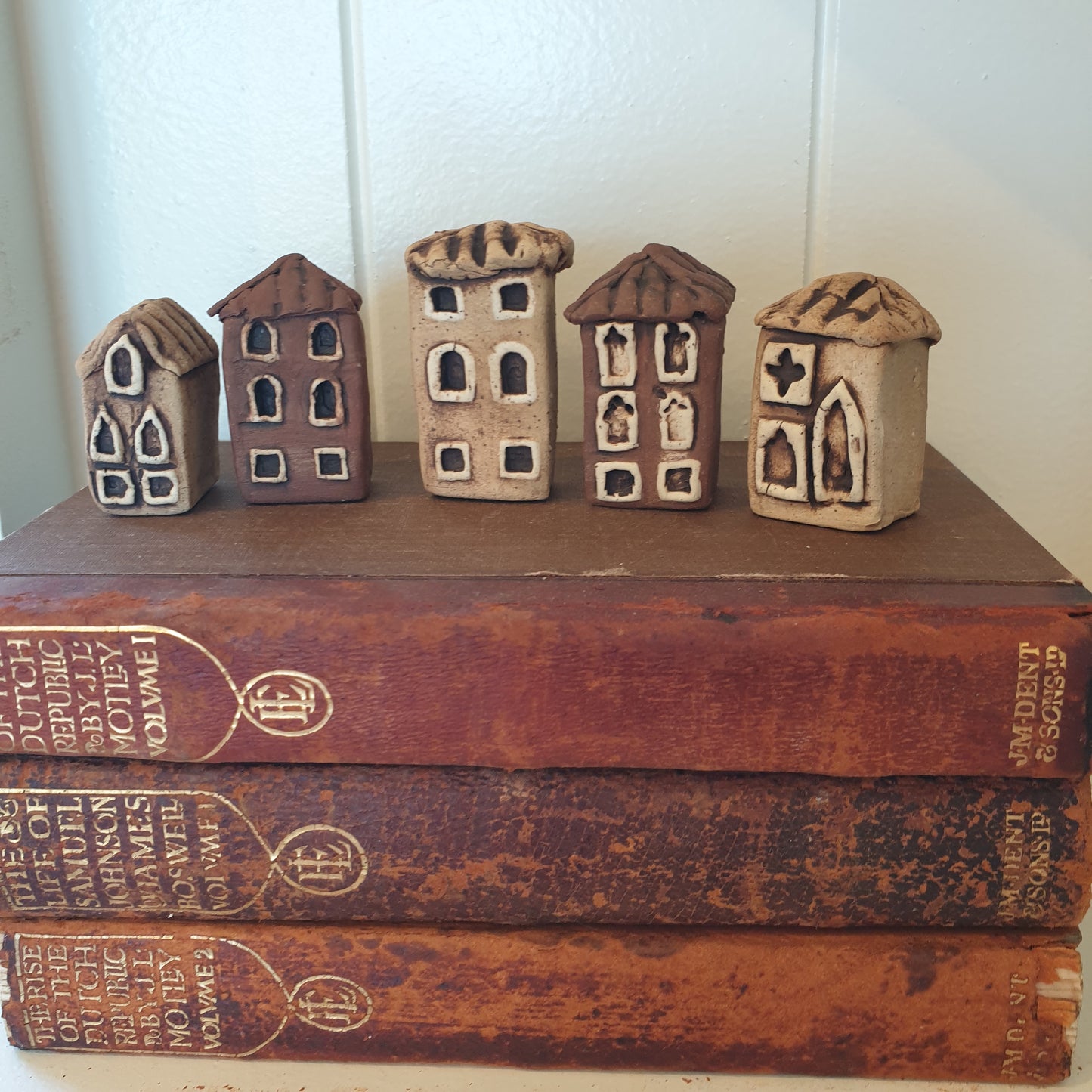 Tiny Ceramic Venetian Villas