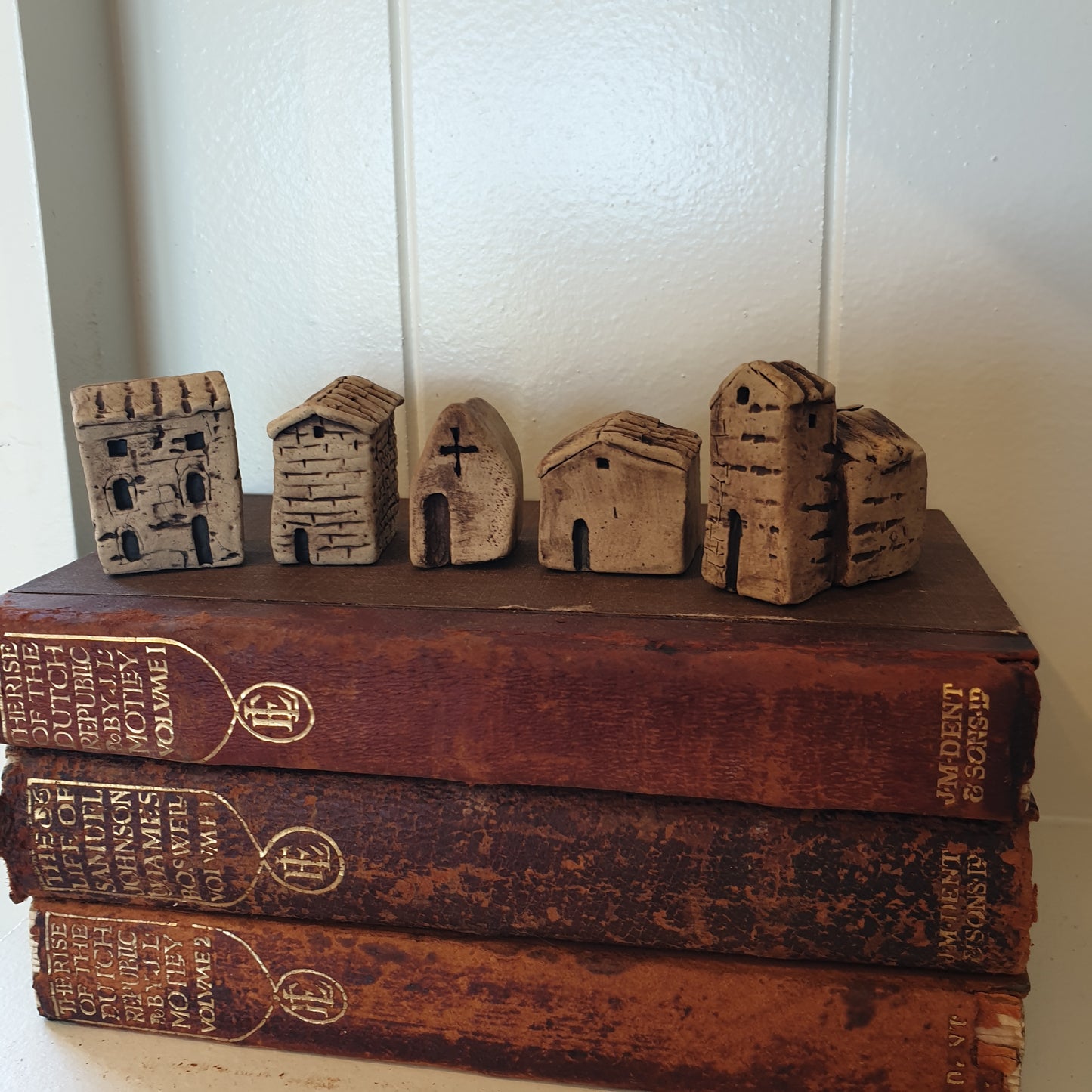 Tiny Ceramic Tuscan Villas